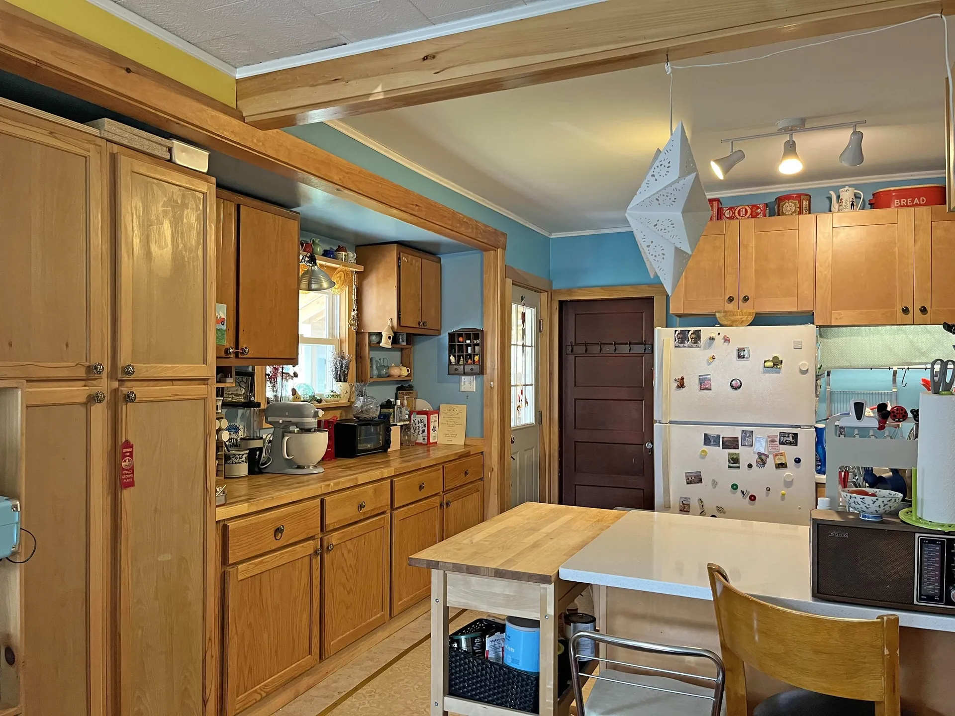 81 Oak Grove Avenue Brattleboro VT 05301