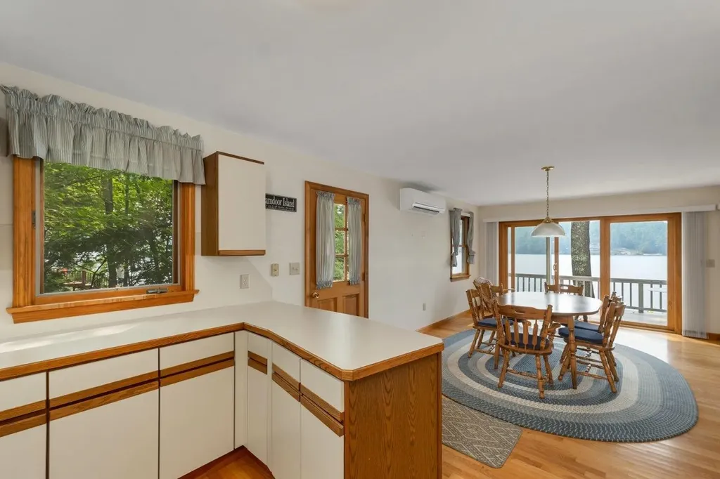 156 Big Barndoor Island Alton NH 03810