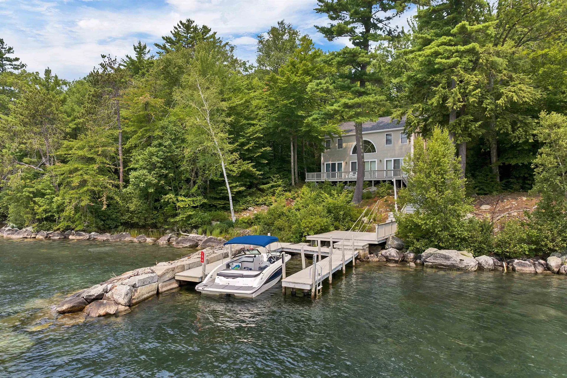 156 Big Barndoor Island Alton NH 03810