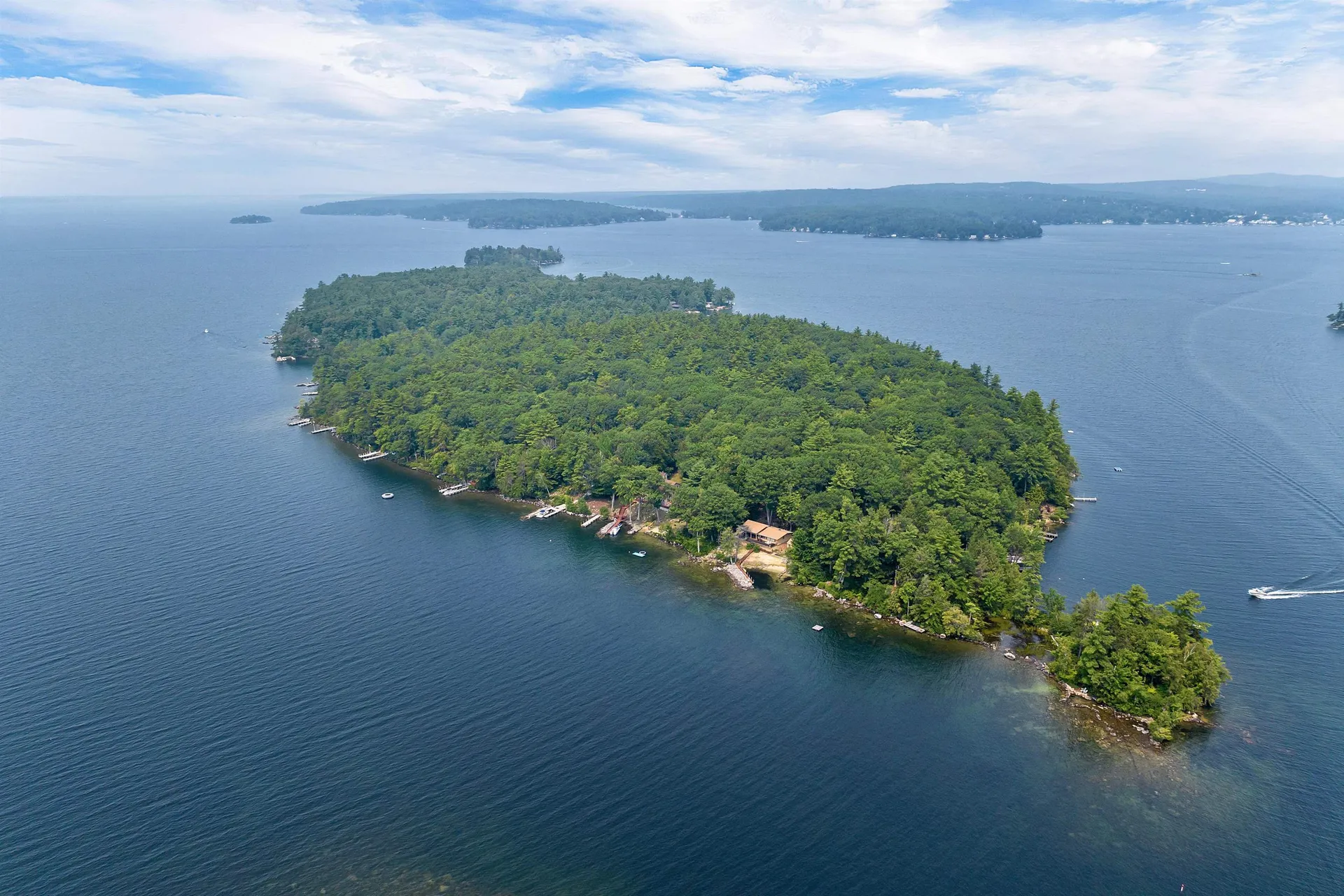 156 Big Barndoor Island Alton NH 03810