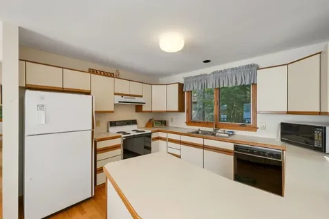 156 Big Barndoor Island Alton NH 03810