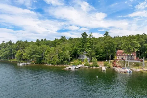 156 Big Barndoor Island Alton NH 03810