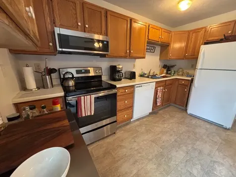 266 Endicott N Street Laconia NH 03246