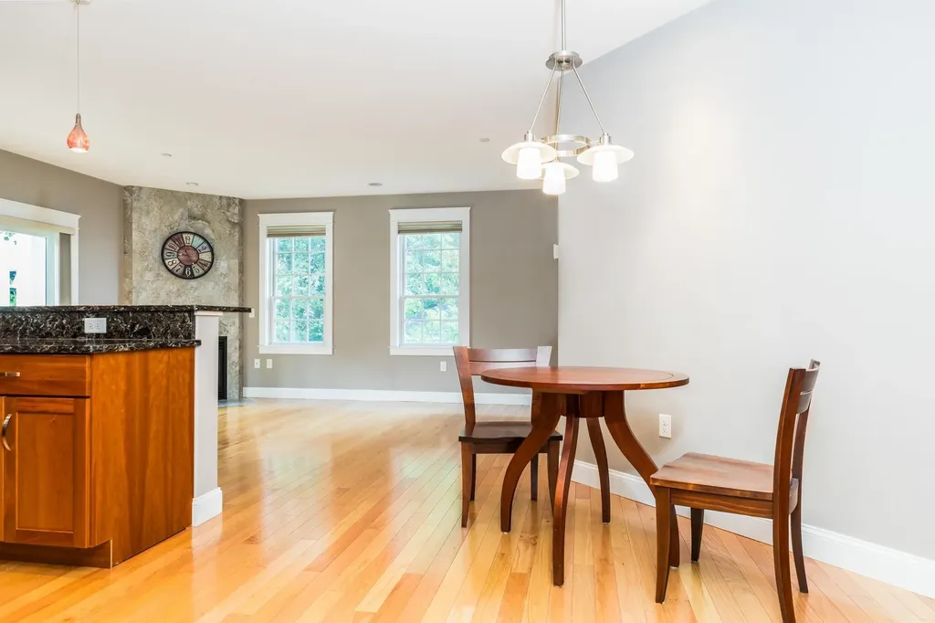 198 Islington Street Portsmouth NH 03801