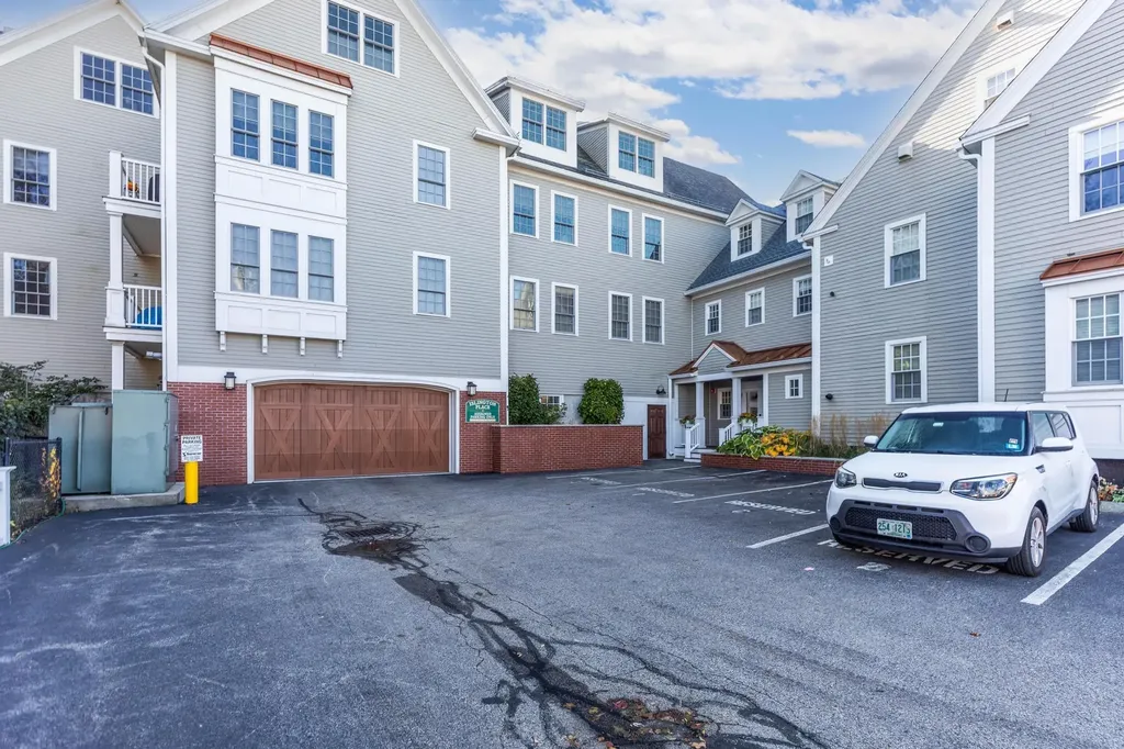 198 Islington Street Portsmouth NH 03801