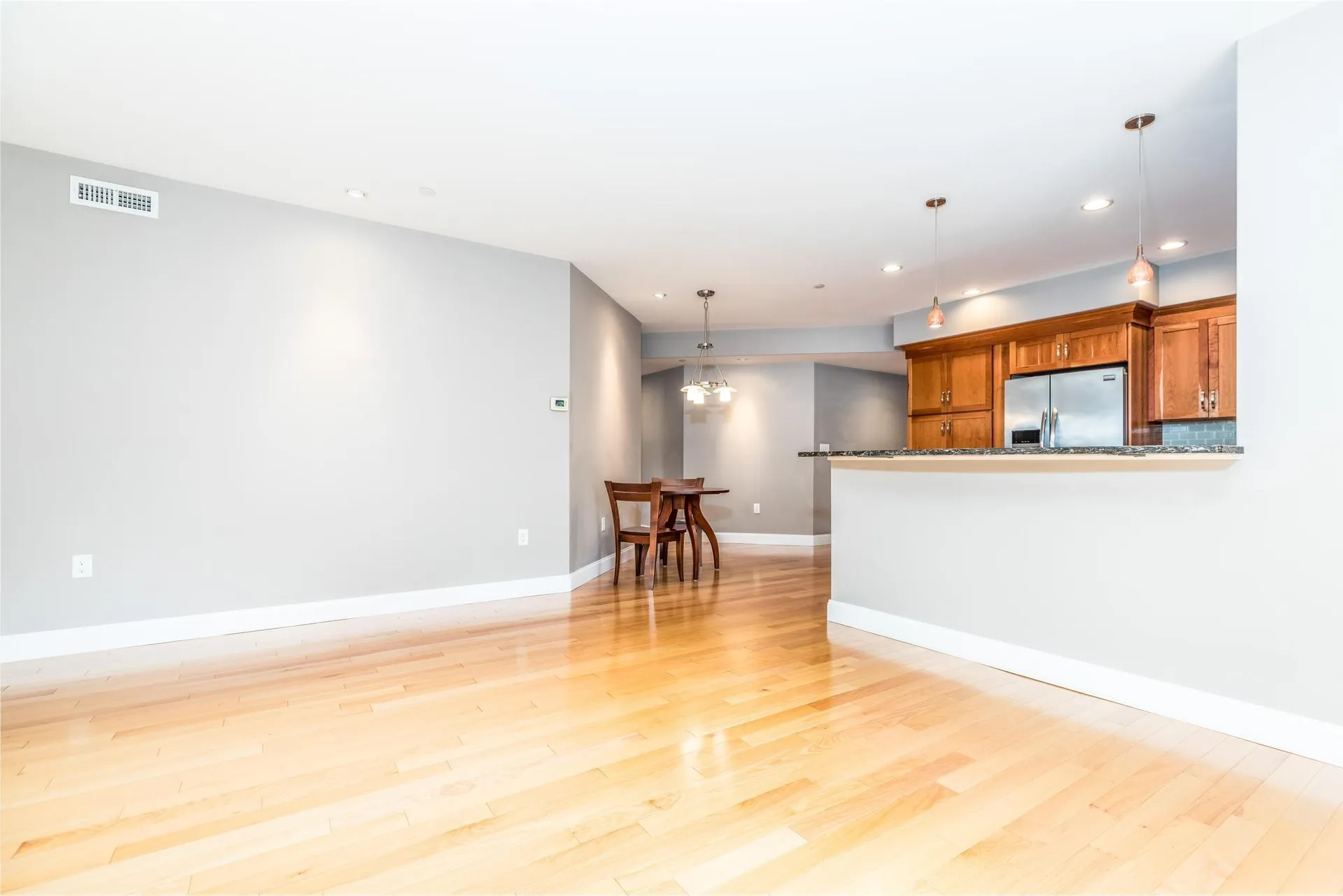 198 Islington Street Portsmouth NH 03801