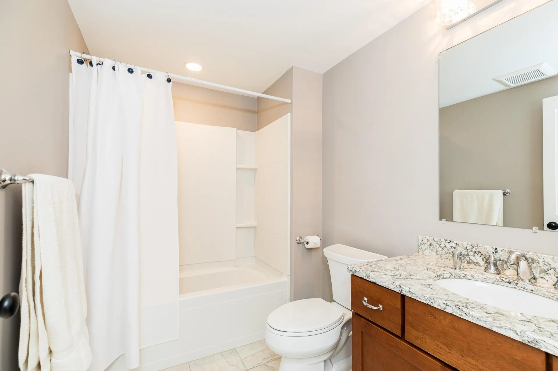 198 Islington Street Portsmouth NH 03801