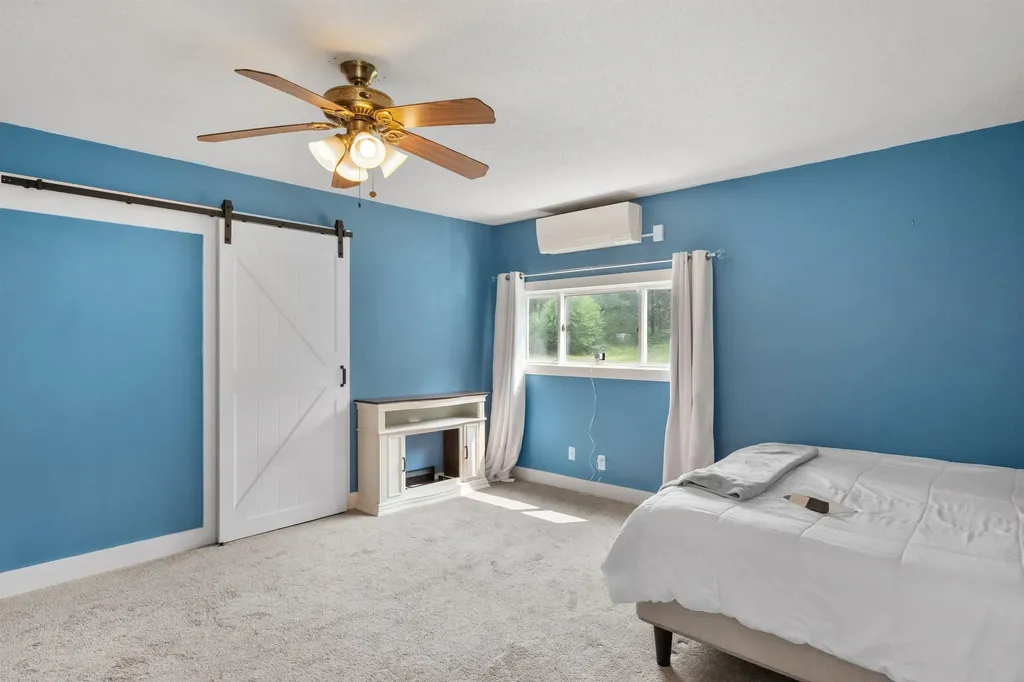 119 Laurel Lane New Boston NH 03070