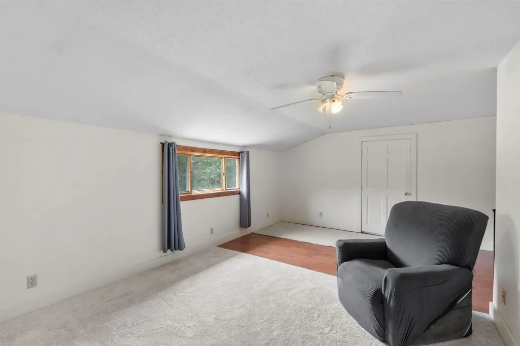119 Laurel Lane New Boston NH 03070