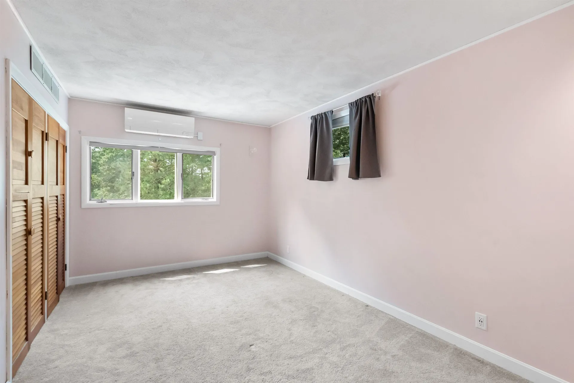 119 Laurel Lane New Boston NH 03070