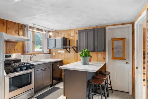 119 Laurel Lane New Boston NH 03070