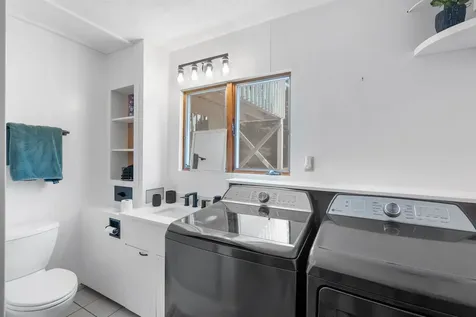 119 Laurel Lane New Boston NH 03070