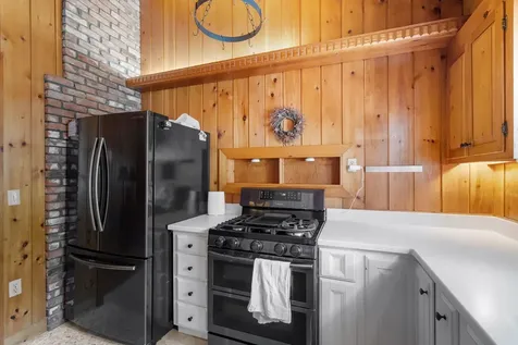 119 Laurel Lane New Boston NH 03070