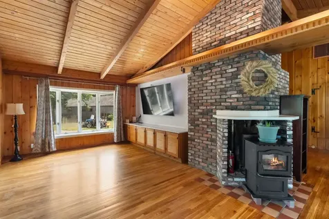 119 Laurel Lane New Boston NH 03070