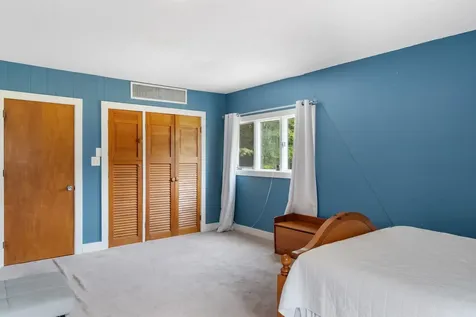 119 Laurel Lane New Boston NH 03070