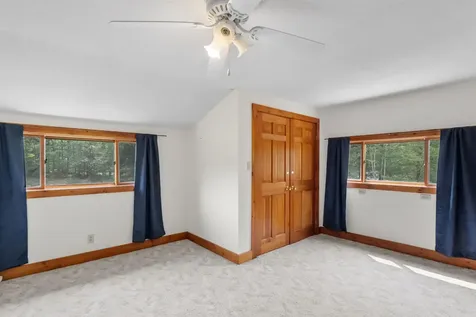 119 Laurel Lane New Boston NH 03070