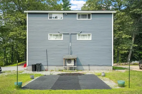 119 Laurel Lane New Boston NH 03070