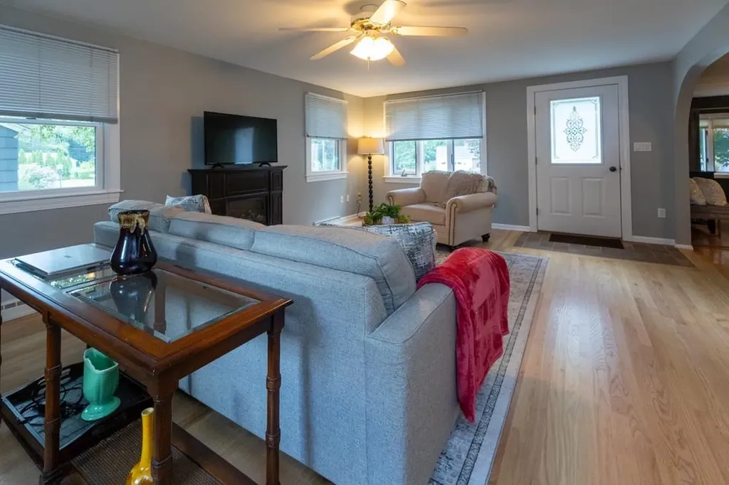 48 Spruce Lane Dover NH 03820