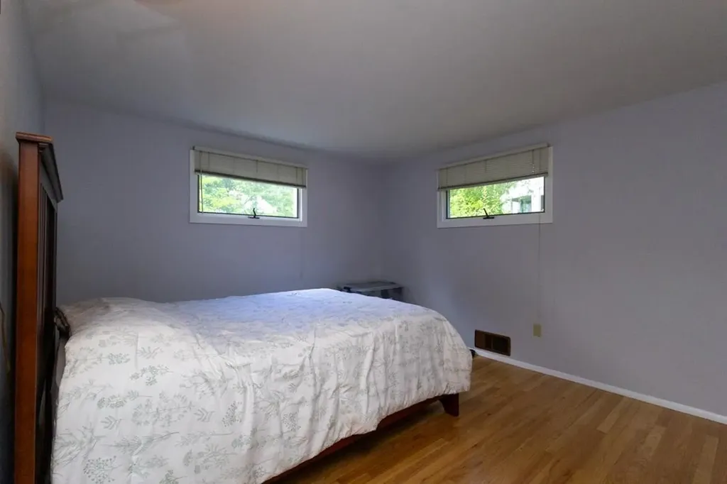 48 Spruce Lane Dover NH 03820