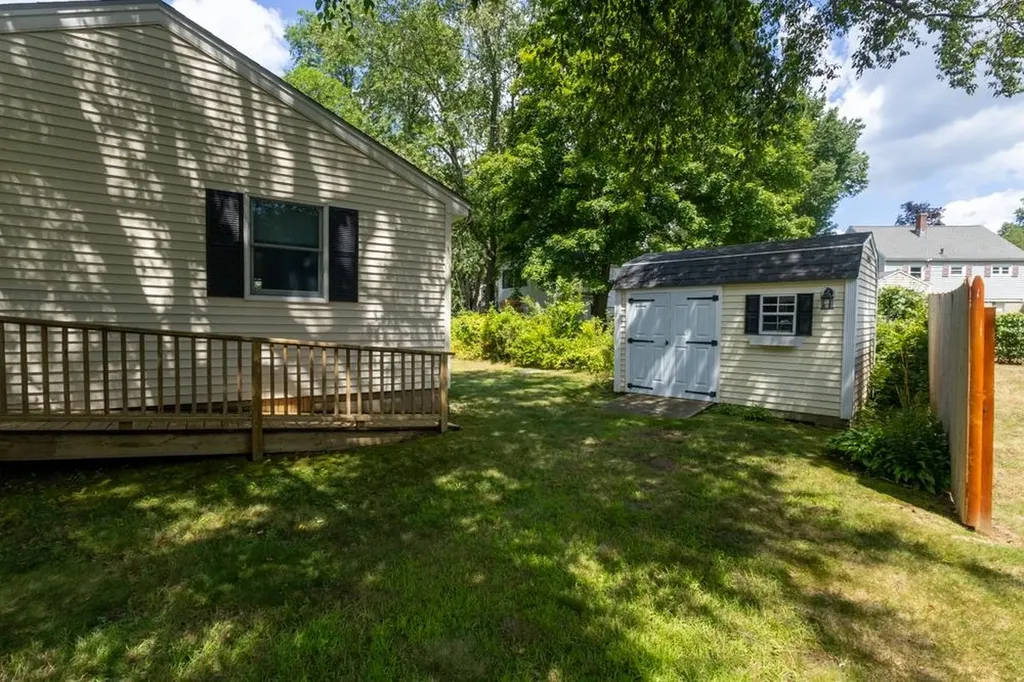 48 Spruce Lane Dover NH 03820
