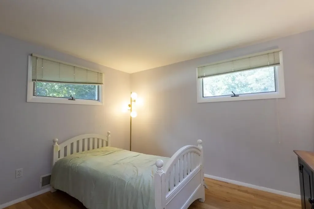 48 Spruce Lane Dover NH 03820