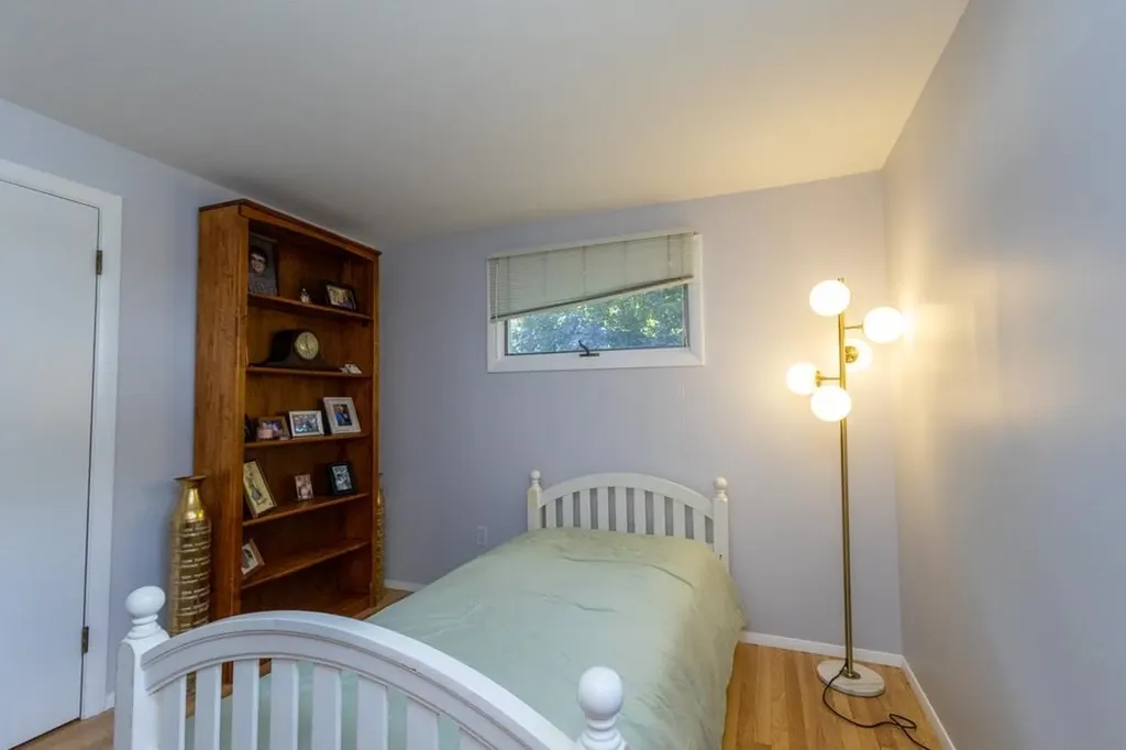48 Spruce Lane Dover NH 03820