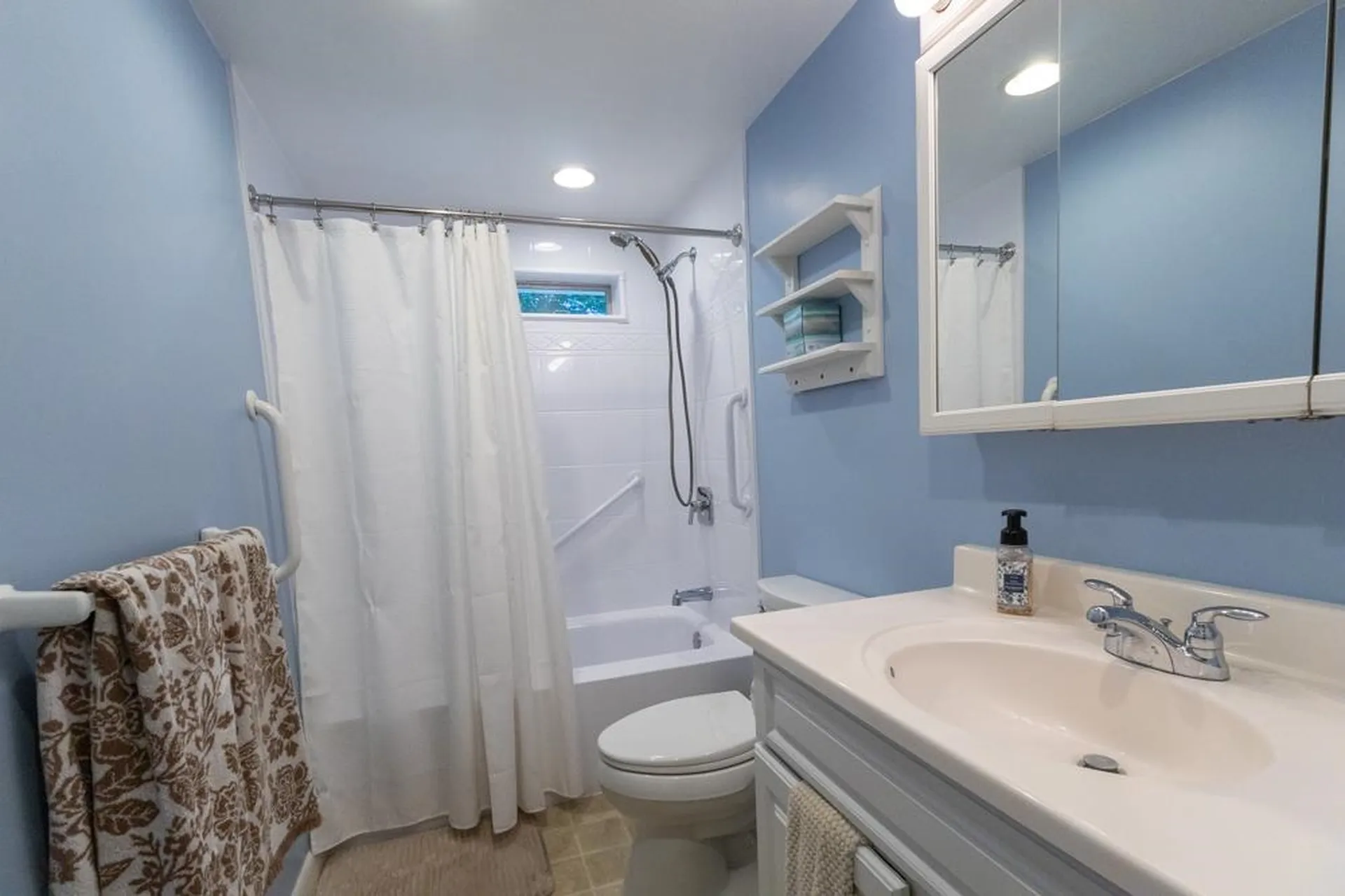 48 Spruce Lane Dover NH 03820