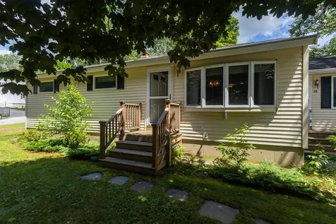 48 Spruce Lane Dover NH 03820