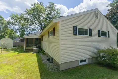 48 Spruce Lane Dover NH 03820
