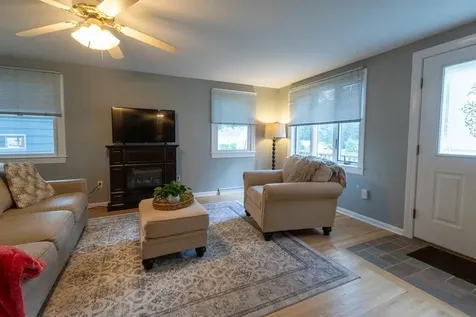 48 Spruce Lane Dover NH 03820