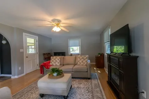 48 Spruce Lane Dover NH 03820