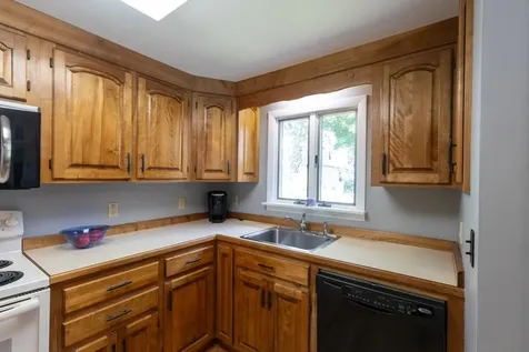 48 Spruce Lane Dover NH 03820
