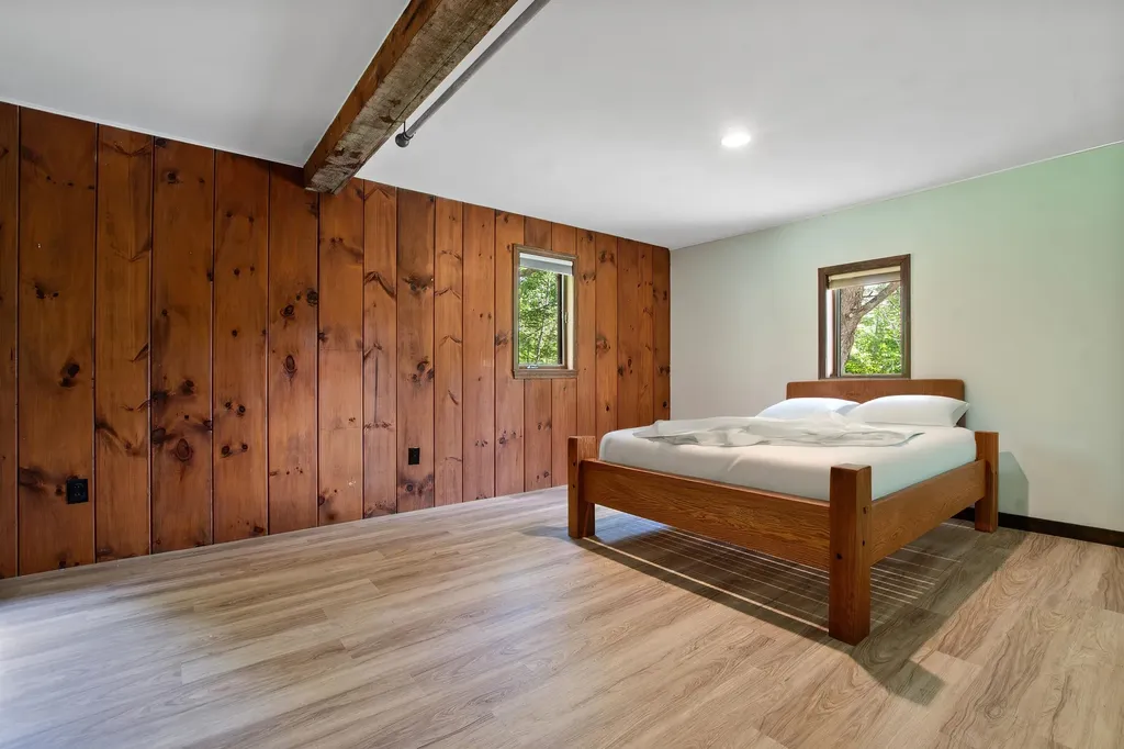 84 Nightingale Lane Grantham NH 03753