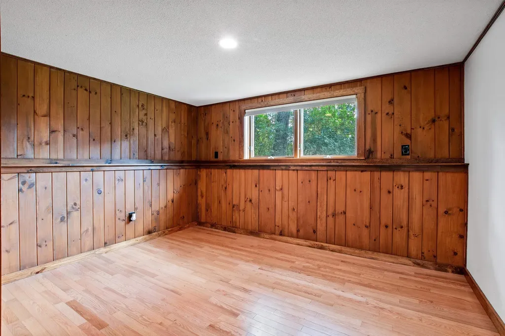 84 Nightingale Lane Grantham NH 03753