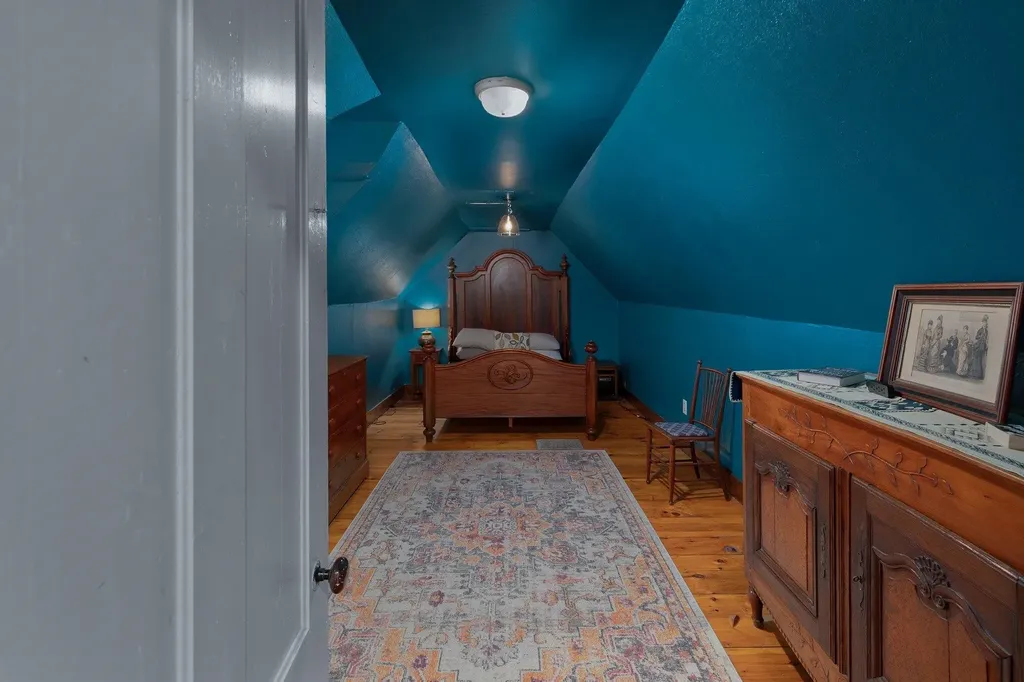 140 Pleasant Street Williamstown VT 05679