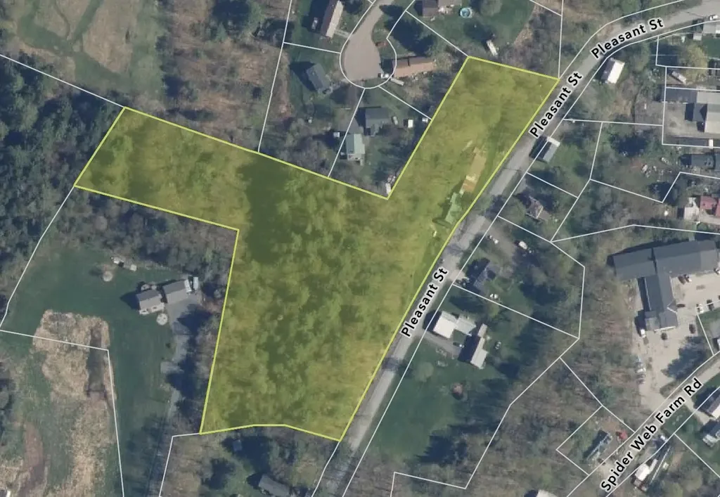 140 Pleasant Street Williamstown VT 05679