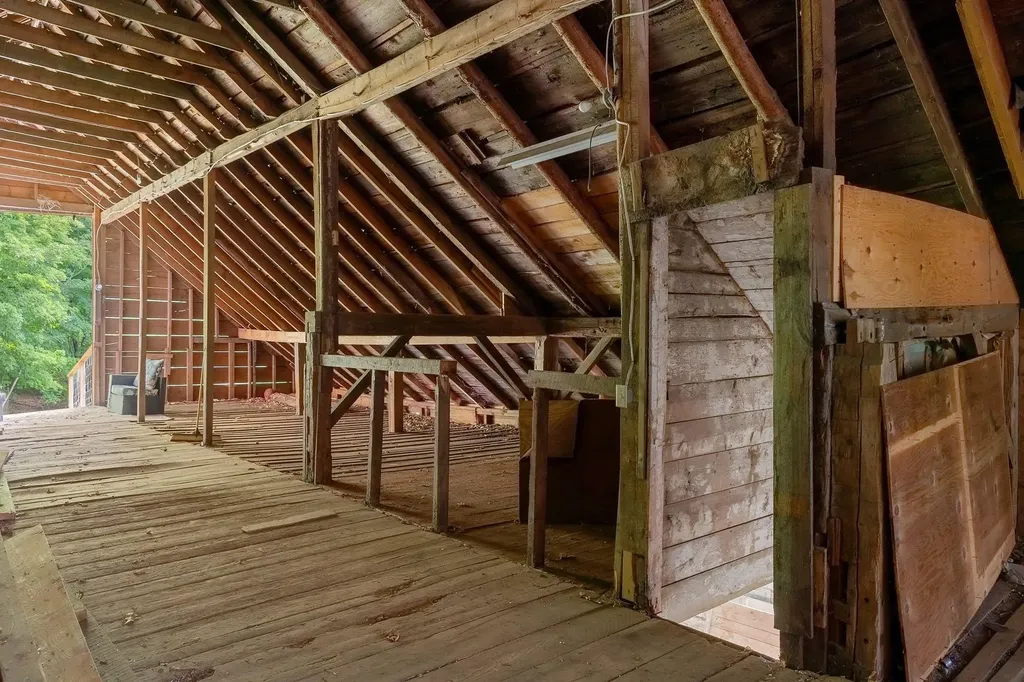 140 Pleasant Street Williamstown VT 05679