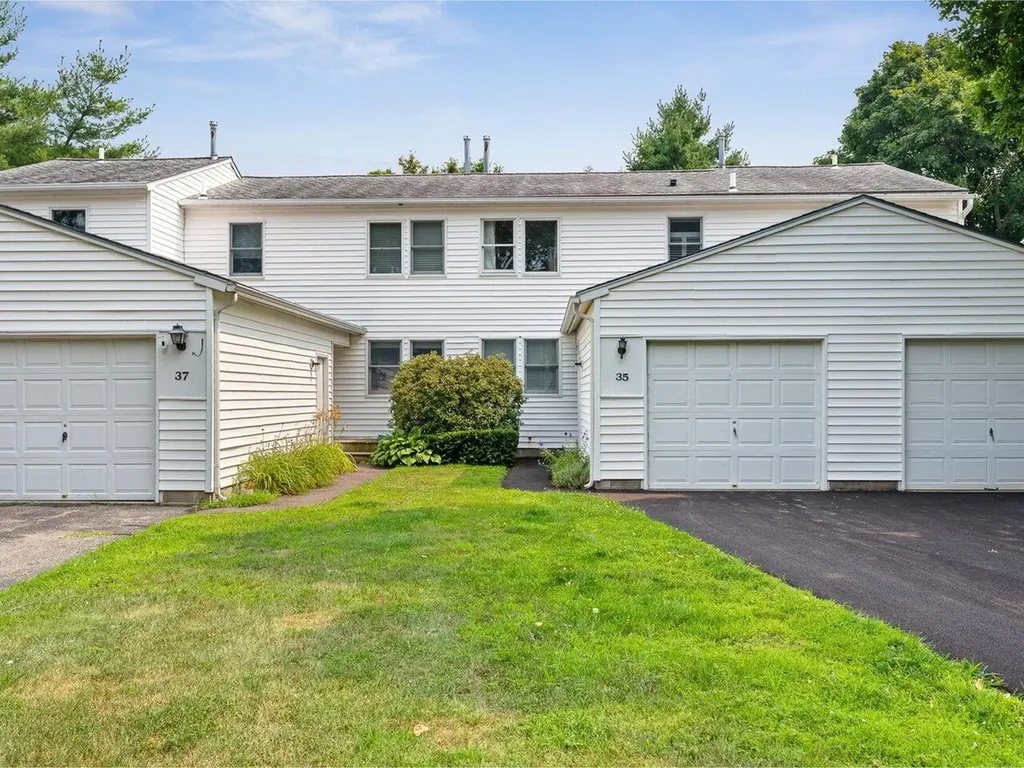 35 Fairmont Place Burlington VT 05408
