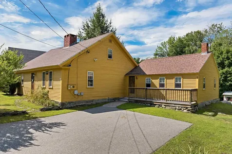 88 Harriman Hill Road Raymond NH 03077