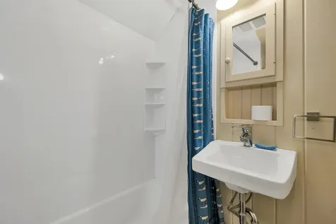 67 Middleton Road Wolfeboro NH 03894