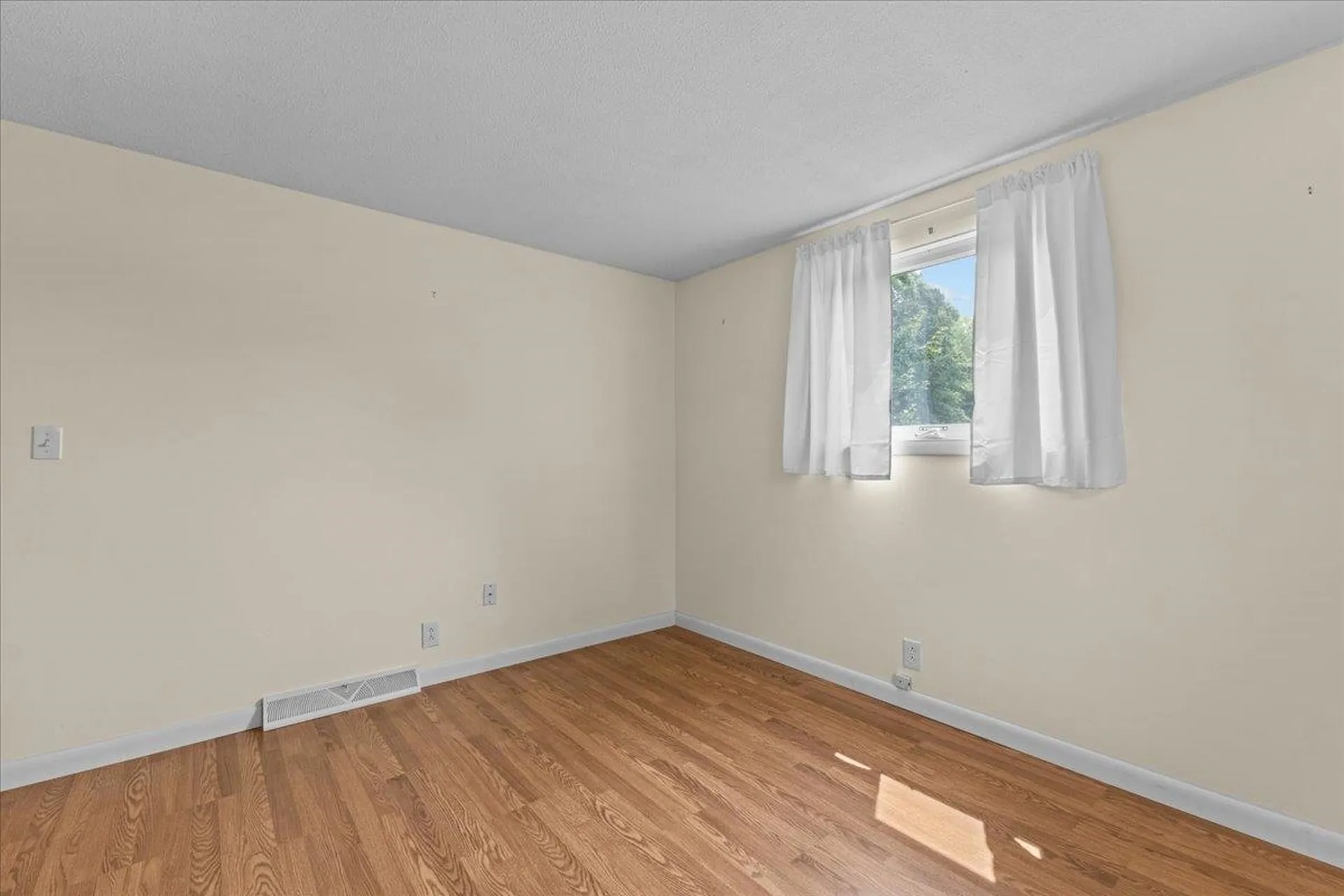 266 Meadow Drive Colchester VT 05446