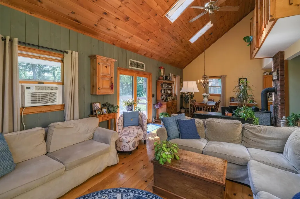 688 Hidden Heights Road Chester VT 05143