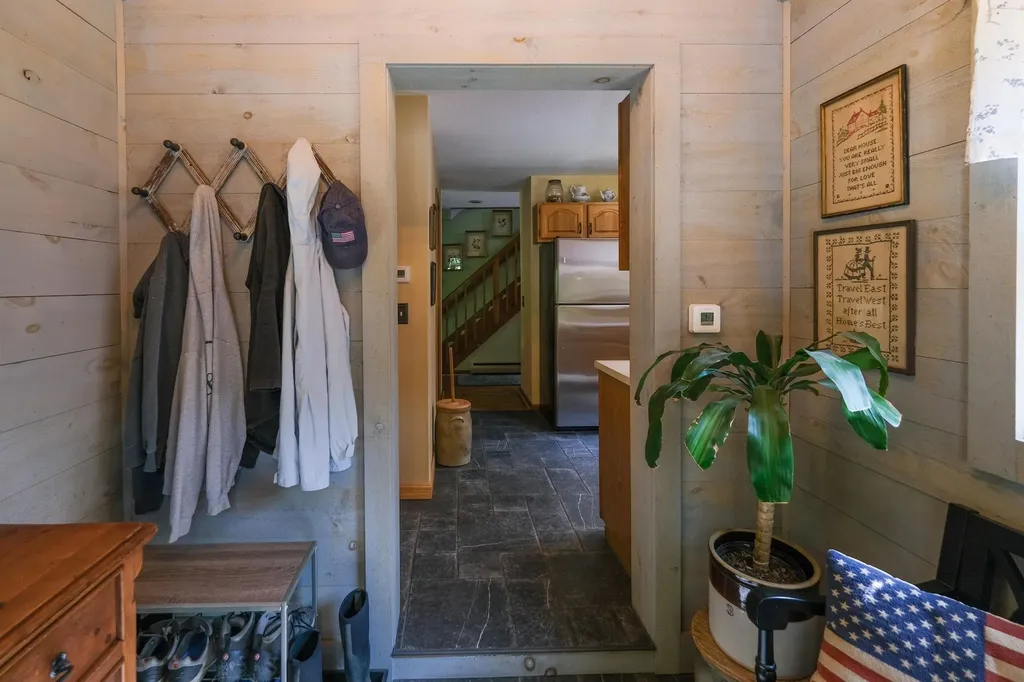 688 Hidden Heights Road Chester VT 05143