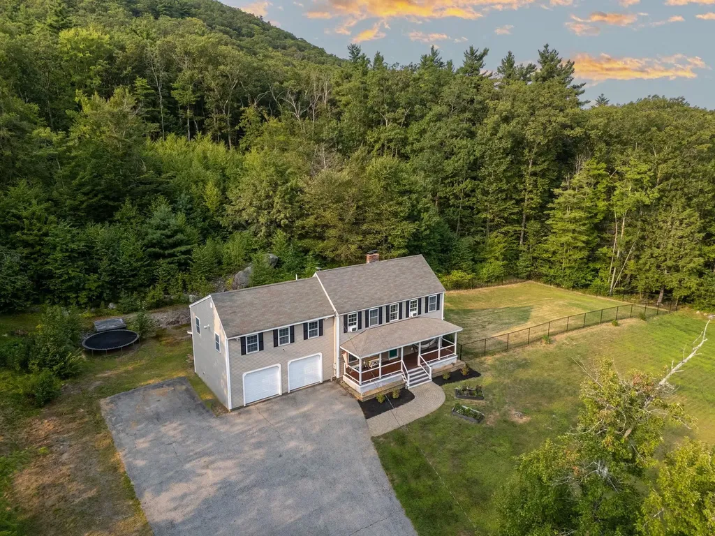 753 Back Mountain Road Goffstown NH 03045