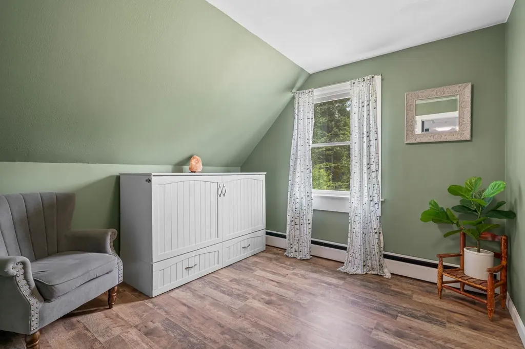 753 Back Mountain Road Goffstown NH 03045