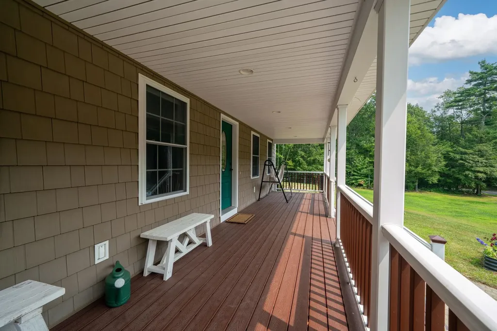 753 Back Mountain Road Goffstown NH 03045