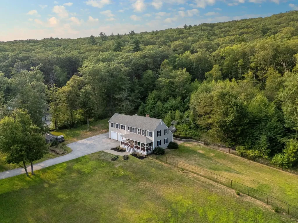 753 Back Mountain Road Goffstown NH 03045