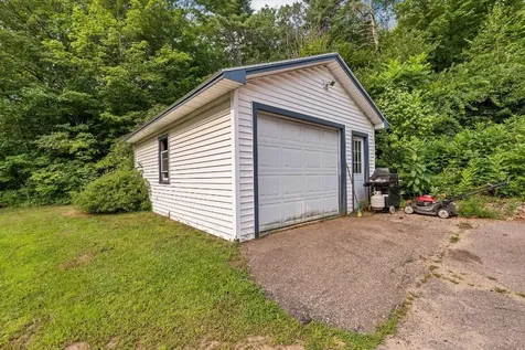 647 Whittier Highway Moultonborough NH 03254