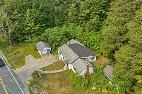 647 Whittier Highway Moultonborough NH 03254