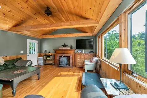 647 Whittier Highway Moultonborough NH 03254